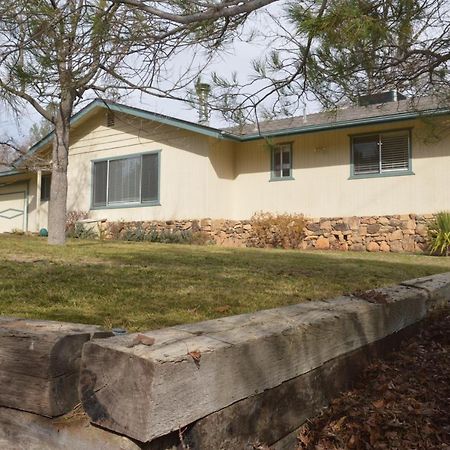 Beautiful 3 Bedroom Home Located Near Yosemite Oakhurst Ngoại thất bức ảnh